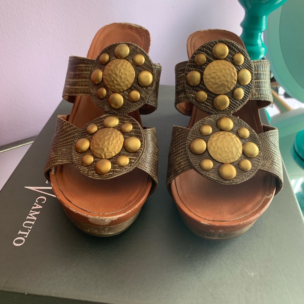 Vince Camuto low wedge slides